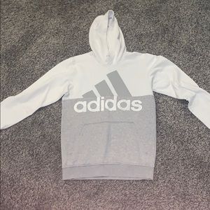 Adidas Sweatshirt